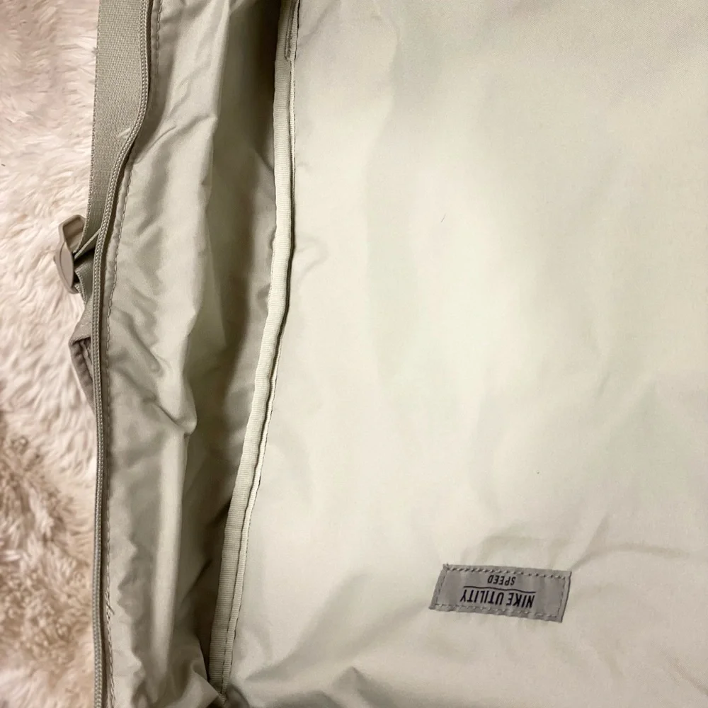 Nike Backpack - Picture 7 of 7
